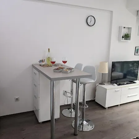 Blue Corner Apartment